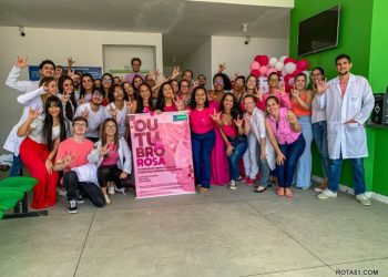 Outubro Rosa: mulheres surdas participam de evento voltado para saúde, conscientização e inclusão