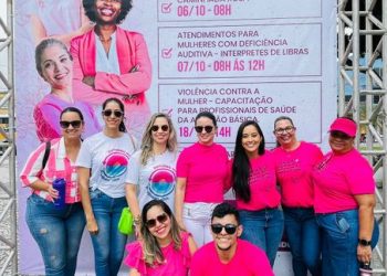 “Caminhada Rosa” reúne multidão para chamar atenção sobre o combate ao câncer em Eunápolis