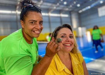 Cerca de 120 crianças em situação de vulnerabilidade têm dia repleto de brincadeiras e diversão em Eunápolis