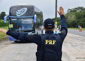 PRF encerra operação de fiscalização de transporte de passageiros na Bahia