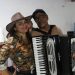 A família SOUZA, se reuniu prá cantar parabéns pra SIMONE.