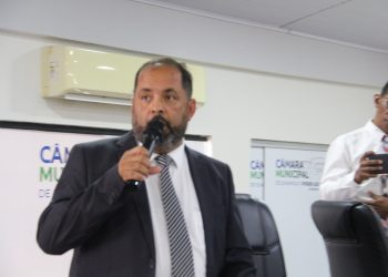 Do comprometimento político ao discurso da tribuna da Câmara de Vereadores, é tudo balela, ou faz ou se cala.