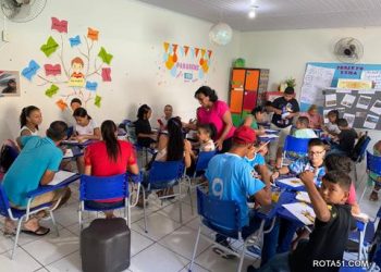 Projeto “Família na Escola” reúne estudantes e familiares para programação especial na Escola Dom Avelar