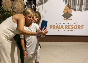 Réveillon no Porto Seguro Praia Resort celebra conquistas e lança novos planos para 2024