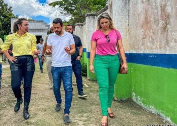 Prefeita Cordélia Torres entrega recursos para reforçar atendimento humanizado no Centro Pop