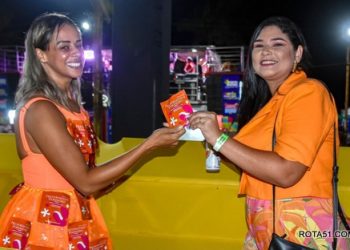 Carnaval com ação de prevenção de ISTs em Porto Seguro