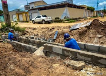 Prefeita Cordélia surpreende e leva pavimentação à Rua Caracas no bairro Dinah Borges