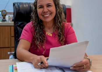 Prefeita Cordélia Torres anuncia publicação do primeiro edital de convocação do REDA de Eunápolis
