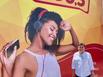Paulo Dapé prestigia inauguração da rádio Nova FM 90,3 em Itabela