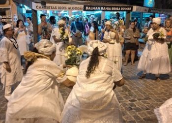 ARRAIAL D’AJUDA: FESTIVAL SEMANA SANTA RUA MUCUGÊ