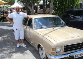 Eunápolis recebe a 5ª feira de carros antigos, uma amostra do que há de melhor em carros antigos.
