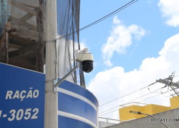 Um radar para nos atormentar, disse um motorista sem lugar para estacionar.