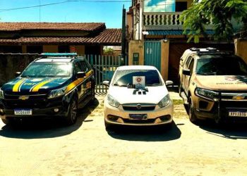Três homens apontados como autores de homicídios no Extremo Sul da Bahia são presos durante operação da PRF e da PMBA