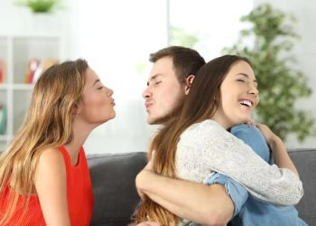 Há amor em parceiros que traem?