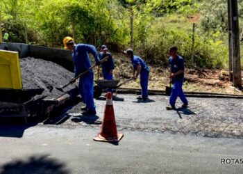 Obras de asfaltamento seguem aceleradas na Ladeira do Mundaí