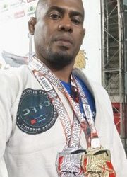 Atleta de Porto Seguro conquista medalhas em mundial de jiu-jitsu