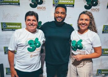 Prefeitura de Eunápolis promove show gospel na noite de abertura das comemorações do 36º aniversário da cidade