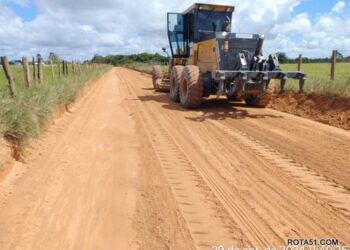 Manutenção das estradas vicinais: trabalhos avançam em diversas localidades do município