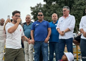 Prefeitura de Porto Seguro entrega Praça do Skate no bairro Areião