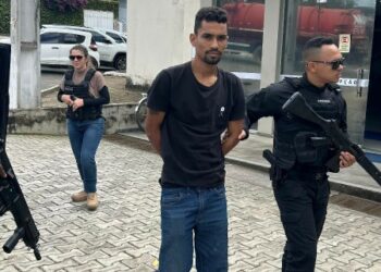 O índice  da criminalidade aumenta, aumenta também, as ações da polícia.
