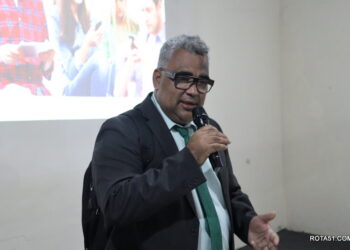 Palestrantes falaram aos futuros vereadores, sobre um posicionamento específico para esta campanha rumo à Câmara de Vereadores.