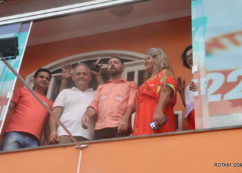 Independentemente de qualquer coisa, Neto Guerrieri começou neste sábado, a sua campanha rumo a prefeitura de Eunápolis.