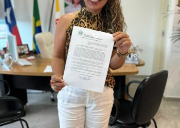 Cordélia sanciona lei que autoriza doação de imóvel ao CREA-BA para construção de sede própria