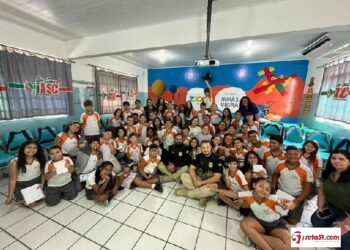 PRF  descobre furtos até em porta malas de ônibus.