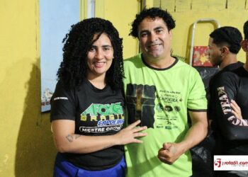 EUNÁPOLIS, falta uma casa de cultura, só não falta boa vontade.