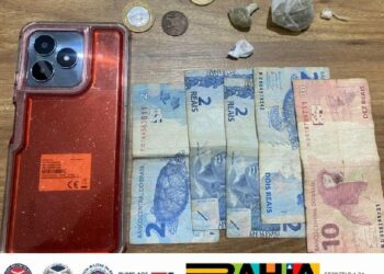 8° BPM PRENDE HOMEM ACUSADO DE TRÁFICO DE DROGAS, EM PORTO SEGURO