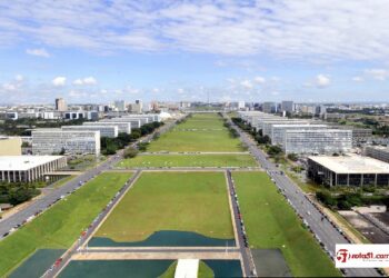 STF valida emenda que flexibilizou regime de contratação de servidores públicos