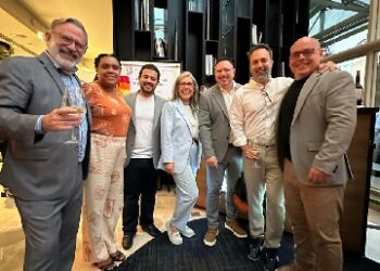 Porto Seguro fortalece laços no turismo LGBT+ em dois eventos estratégicos