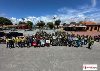 Motociata alerta para a prevenção de acidentes de trânsito