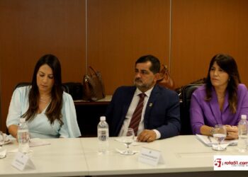 Presidente da Câmara de Eunápolis participa da 1ª audiência com o governador da Bahia