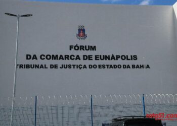 Aconteceu o 1º julgamento do ano de 2025, com réu ausente.