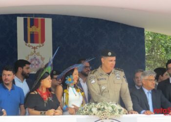 Policia militar em Teixeira de Freitas, comemora os 200 anos da PM