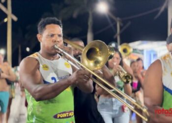 ESQUENTA: Carnaval Cultural de Porto Seguro abre com marchinhas e muito axé