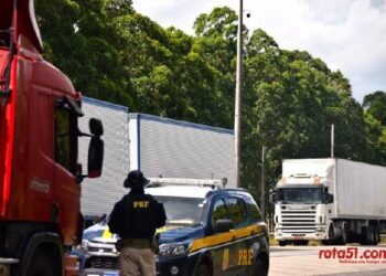 PRF deflagra grande operação de segurança viária em Vitória da Conquista (BA)