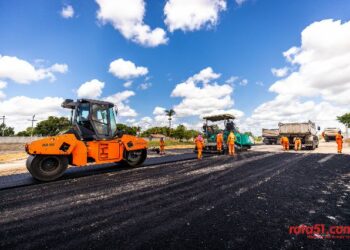 Obra do trevo da Policlínica avança com pavimentação e infraestrutura de qualidade
