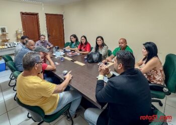 Prefeitura e Banco do Nordeste discutem financiamentos para pequenos produtores