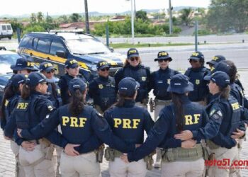 PRF realiza a 9ª edição da Operação Rosas de Aço na Bahia