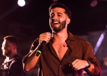 Cantor Gui de Paula grava novo álbum no Eco Bahia Hotel