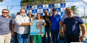 Prefeitura de Eunápolis celebra o Dia do Gari com grande festa para os trabalhadores