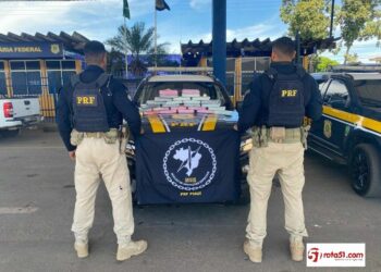 PRF apreende mais de 28 kg de cocaína no Oeste baiano