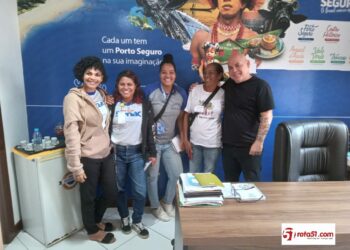 Alunas do Senac apresentam projeto sobre acessibilidade à Secretaria do Turismo de Porto Seguro