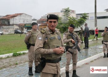 CMT da Polícia Militar baiana, vem a Eunápolis falar da operação de segurança da cidade.