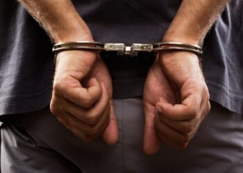 PMBA conduz homem por mandado de prisão em aberto