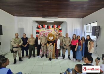 PMBA promove formatura do PROERD em Itamaraju