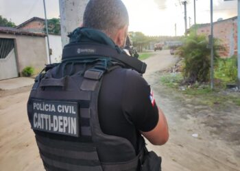 POLÍCIA CIVIL PRENDE EM FLAGRANTE AUTOR DE SEQUESTRO E TENTATIVA DE HOMICÍDIO EM EUNÁPOLIS