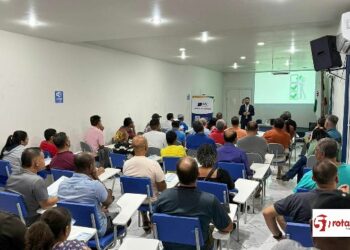 Prefeitura de Eunápolis promove capacitação para ambulantes com foco em boas práticas e segurança alimentar